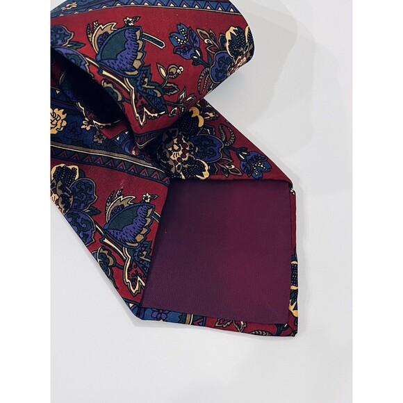 Vintage Gap Tie 58” x 3.5” Red Floral Made in USA 100% Silk Necktie - Picture 3 of 7
